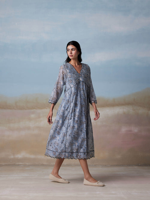 Indigo Pigments Scallop Midi Dress | Buna Studio