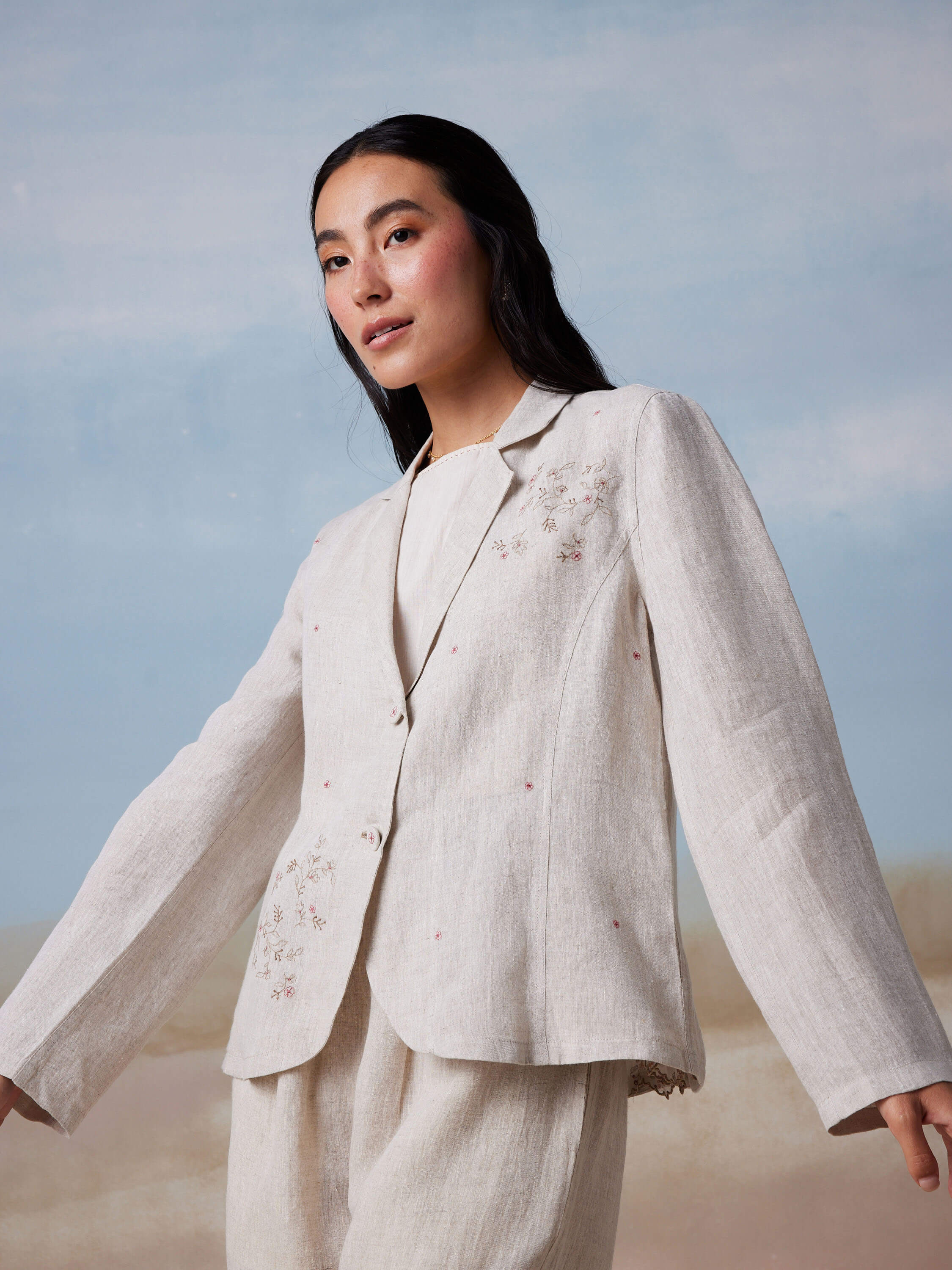 Serenity Linen Jacket - Image 3