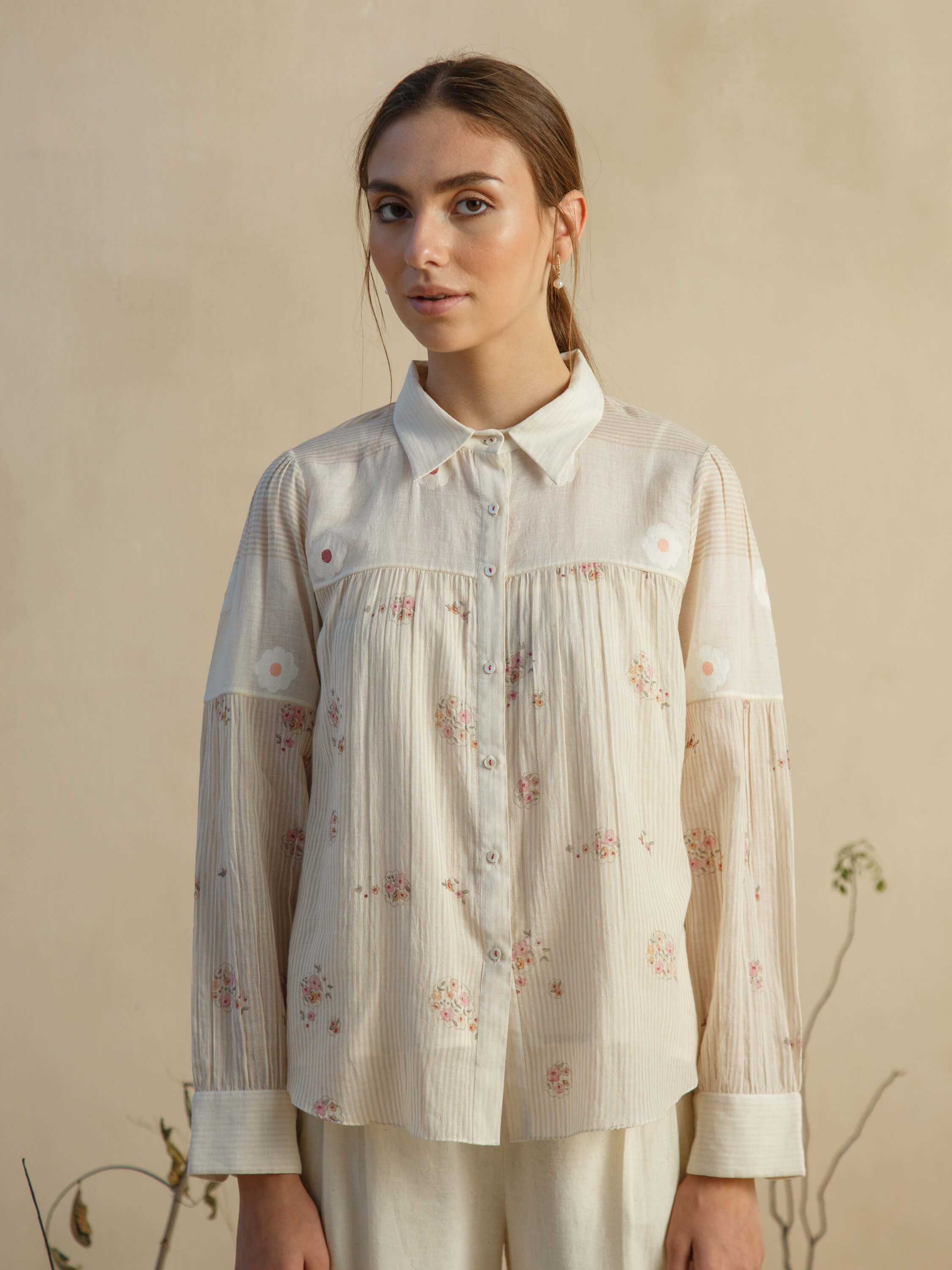 Flower Picker Jamdani Shirt – BunaStudio