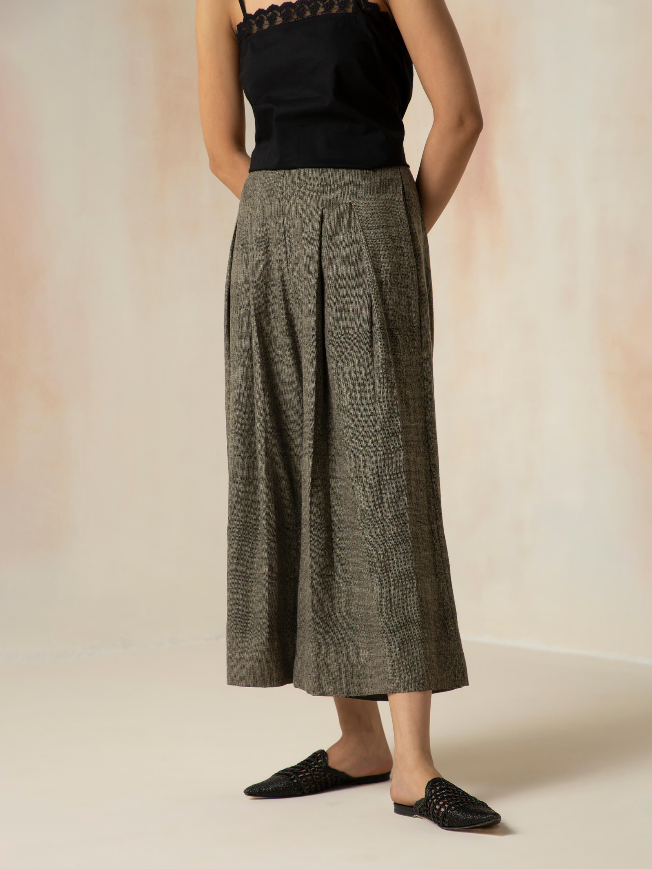 Nightingale Pleated Pants - BunaStudio