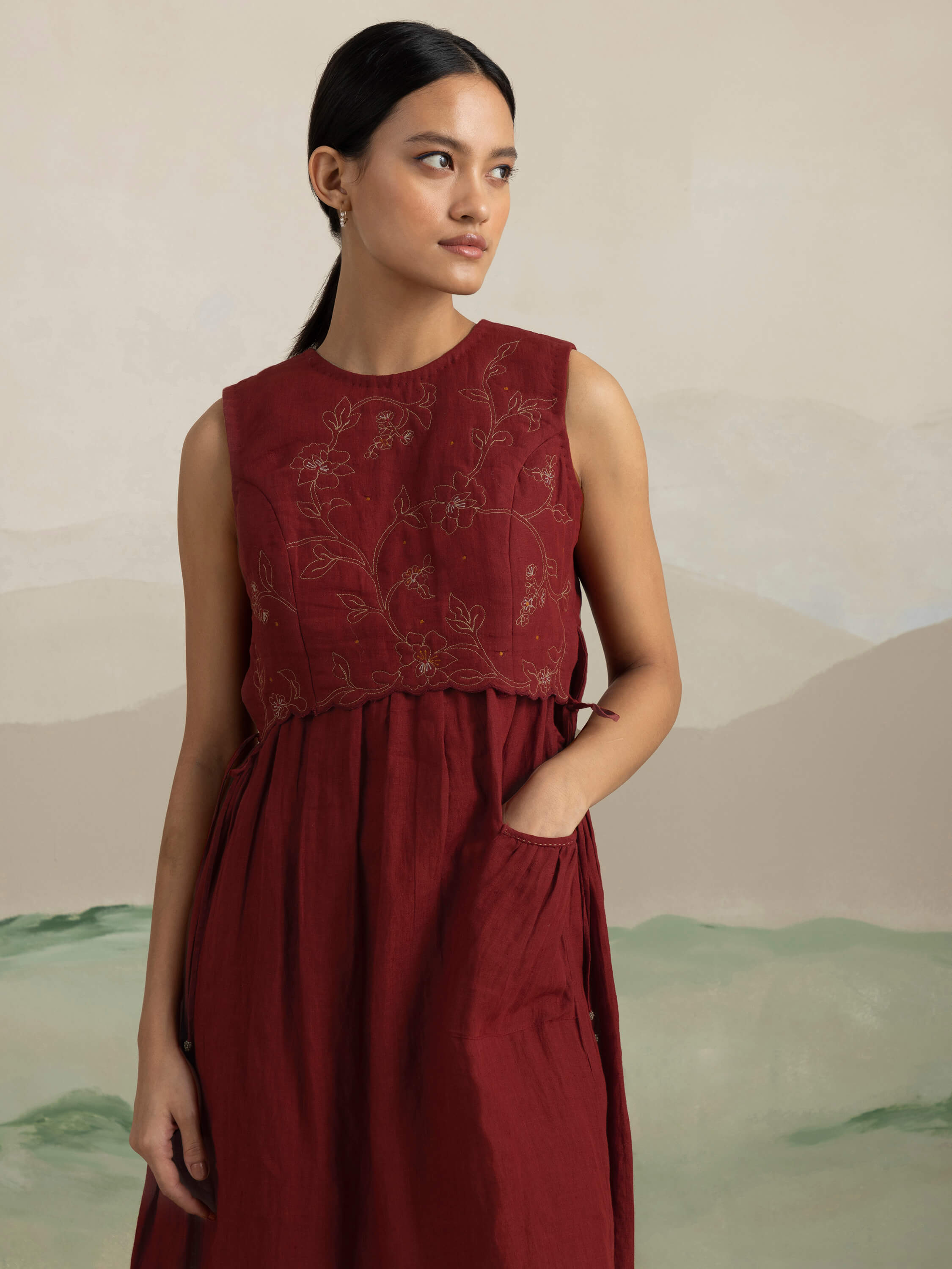 Berry Quilt Linen Midi Dress - Image 6